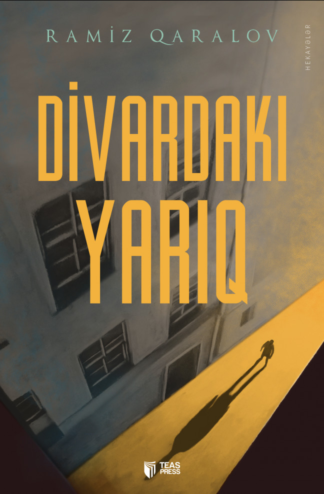 Divardakı Yarıq