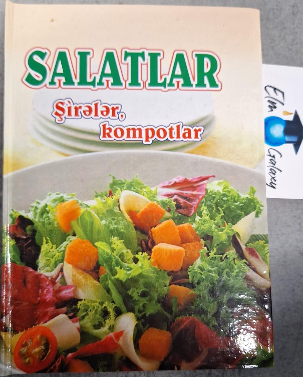 nəşriyyatı,, Salatlar - Şirələr və Kompotlar